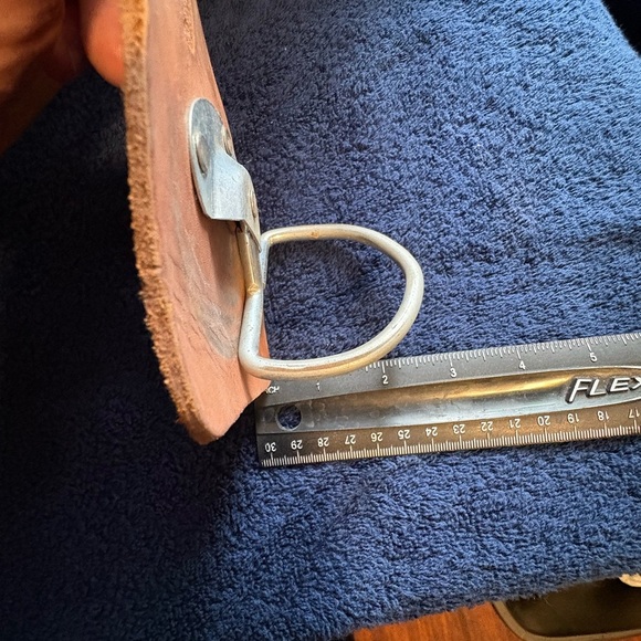 McGuire-Nicholas 739 Saddle Leather Swinging Hammer Tool Belt Holder Workwear - Picture 5 of 5